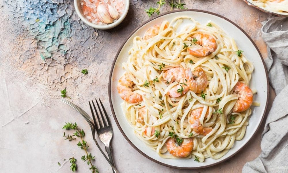 La Recette Des Spaghettis Aux Crevettes Et Beurre à L’ail – Recettes En ...