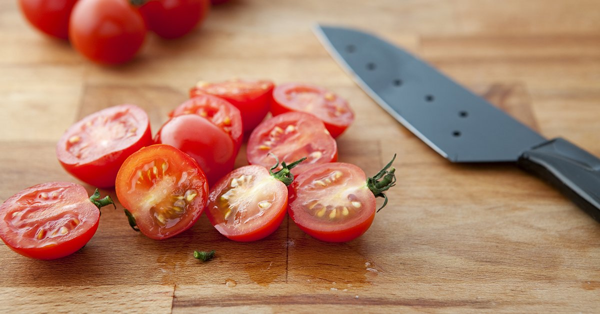 Technique Simple Et Rapide Pour Couper Les Tomates Cerises - Recettes ...