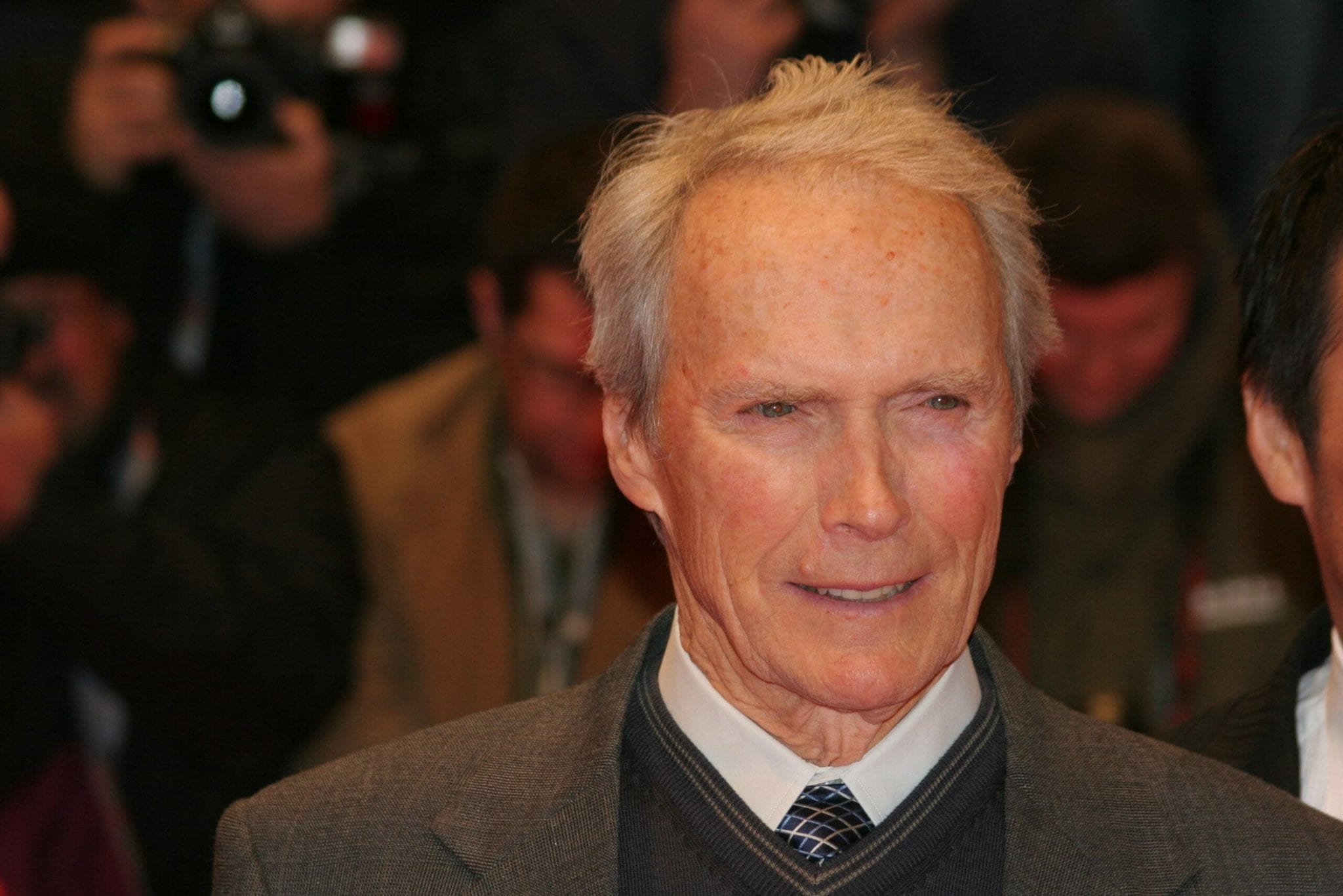 Plus qu’en forme à l’âge de 90 ans, Clint Eastwood reste la fameuse