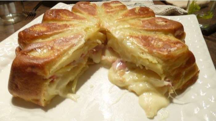 Gâteau Au Jambon Et à La Raclette Indatable Recettes En Famille 